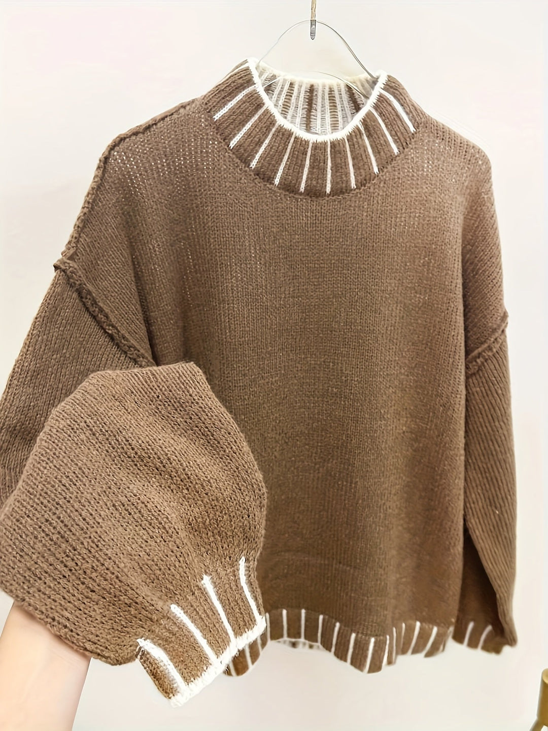 Levoire | Pull À Col Rond Avec Motif Contrastant
