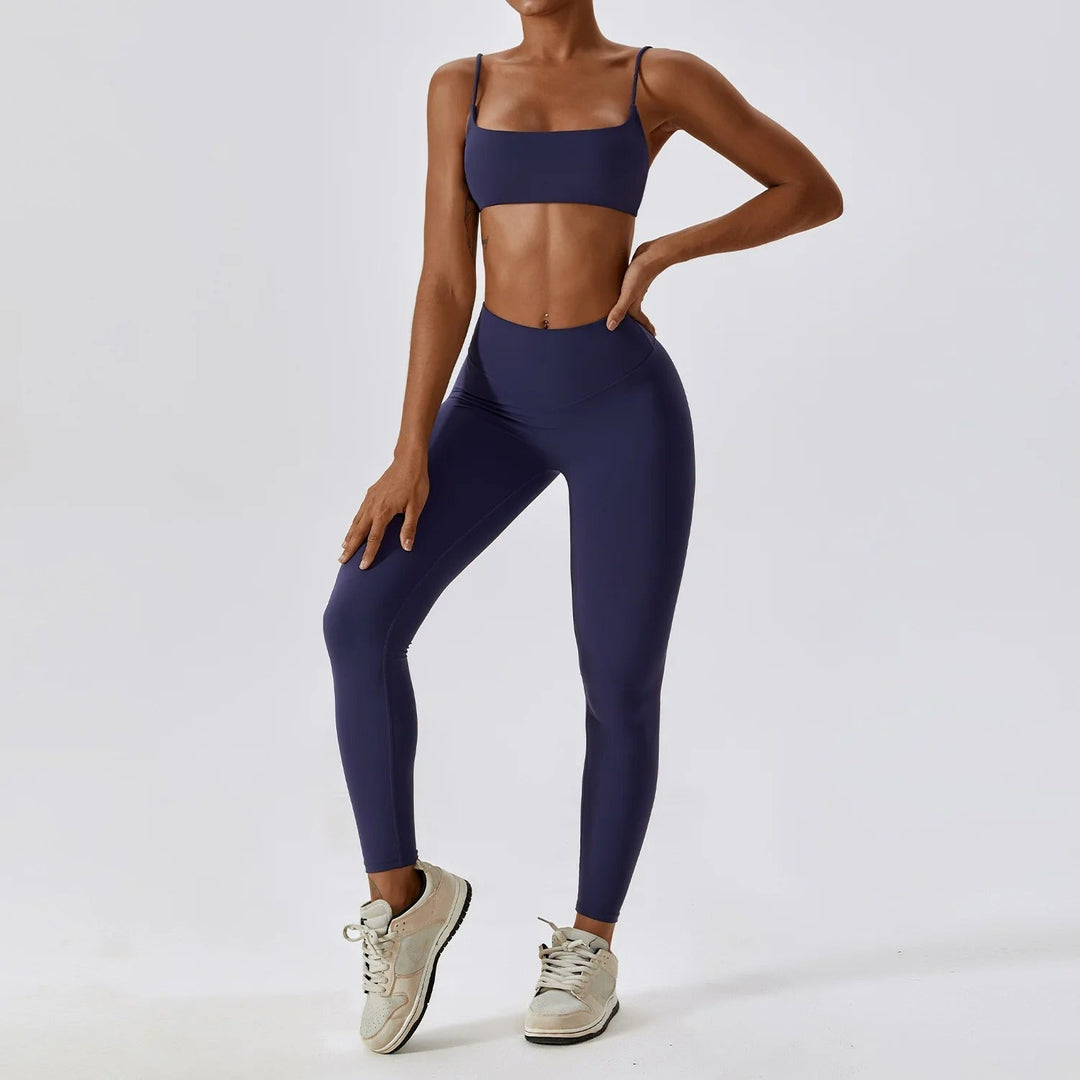 Levoire | Leggings et Top avec Tissu Respirant et Design Moderne pour Femmes Bleu marine 1