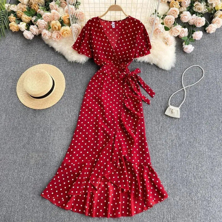 Levoire | Robe mi-longue pour femmes avec pois et volants Rot Une taille