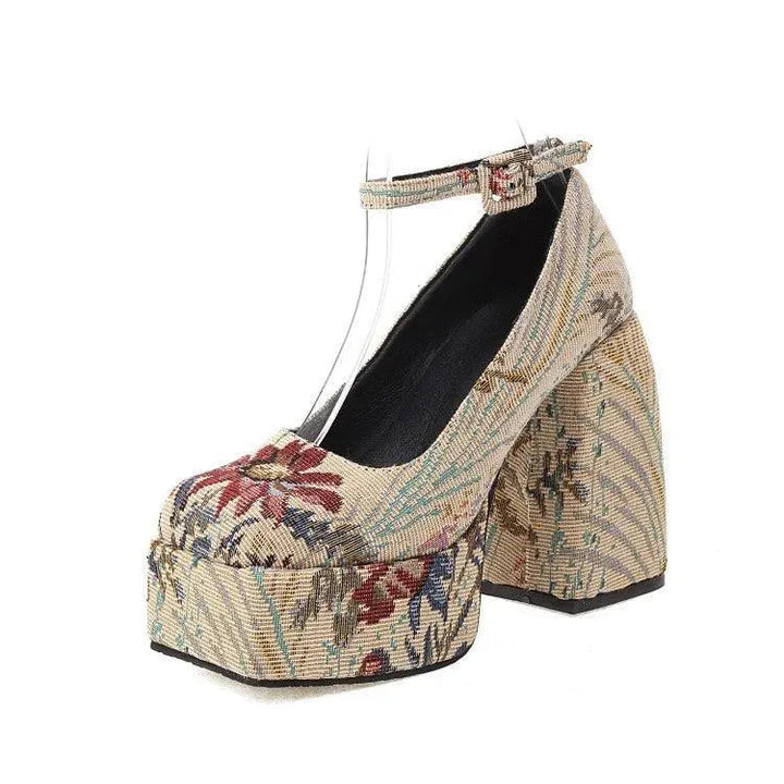 Levoire | Imprimé floral Détails arrondis Grande couleur florale