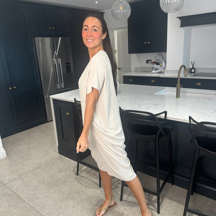 Levoire | Robe Midi Avec Décolleté En V