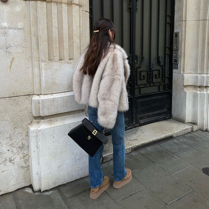 Levoire | Veste Luxueuse Courte Fourrure Pour Femmes En Fourrure Synthétique Douce