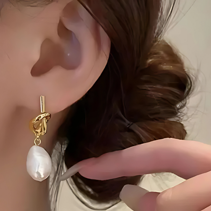 Levoire | Boucles D'Oreilles Baroques Élégantes En Or