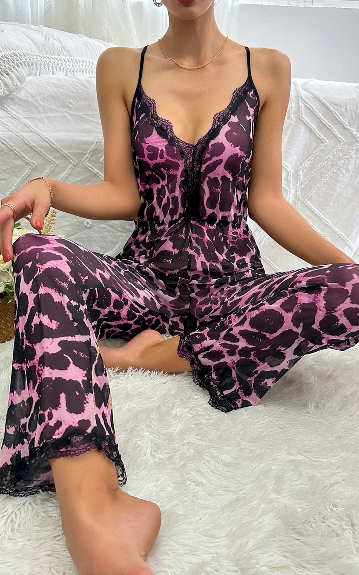 Levoire | Pyjama Léopard Élégance Sauvage Et Confort Femme Rose