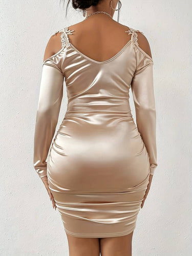 Levoire | Élégante Robe À Volants Sans Épaules