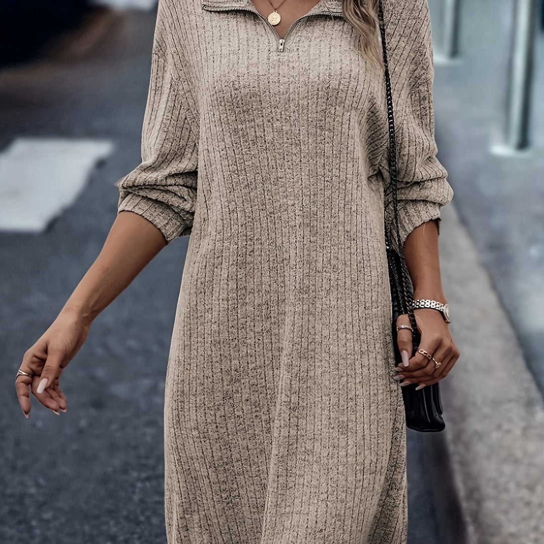 Levoire | Robe En Tricot Rayé Avec Zip Et Revers