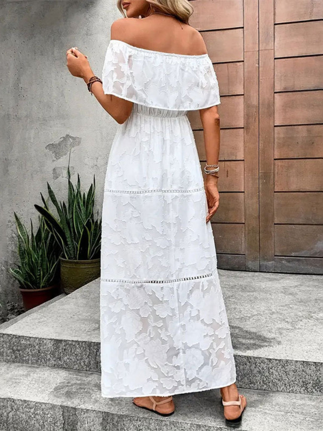 Levoire | Décolleté Épaules Nues Robe Maxi À Manches Courtes