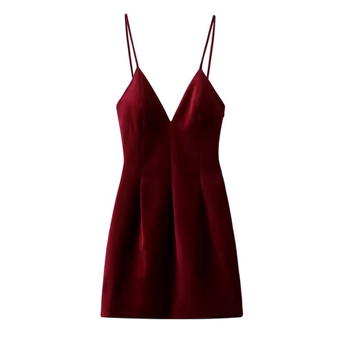 Levoire | Robe En Satin Élégante Avec Des Bretelles Spaghetti Bordeaux