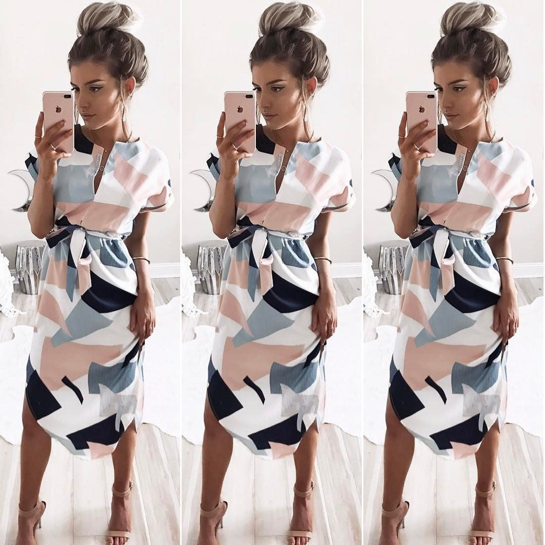 Robe midi femme avec motif géométrique moderne et nœud ajusté Levoire