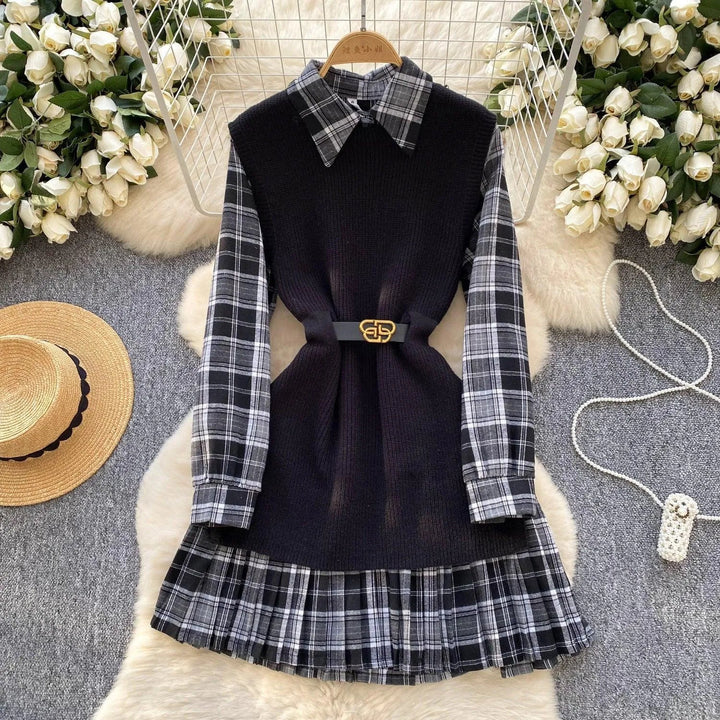 Levoire | Vintage Femmes Ensemble : Robe à Carreaux et Ceinture en Tricot Noir Taille libre