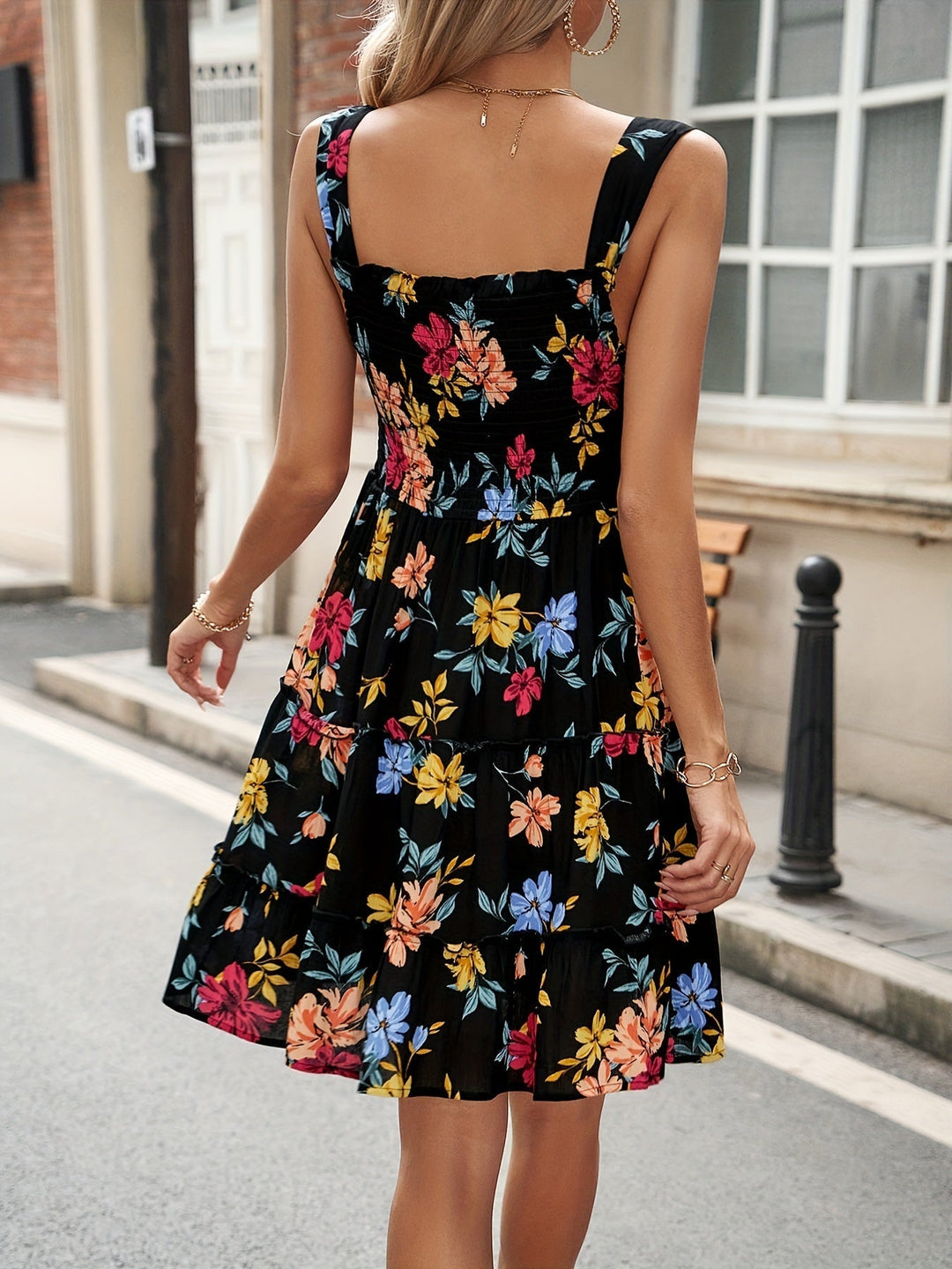 Levoire | Robe élégante pour femme avec motif floral