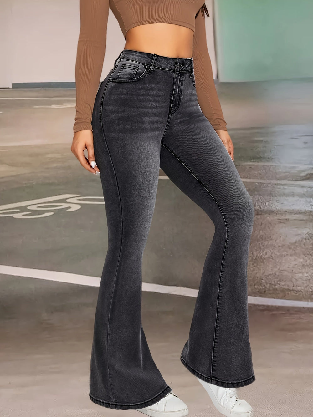 Levoire | Pantalons En Denim Évasés Stretch Noirs Et Gris Élégants Avec Détails De Boutonnage