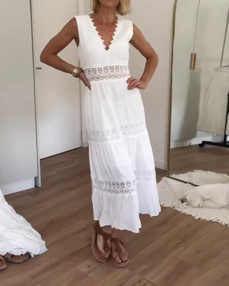 Levoire | Élégant Robe Midi À Décolleté En V