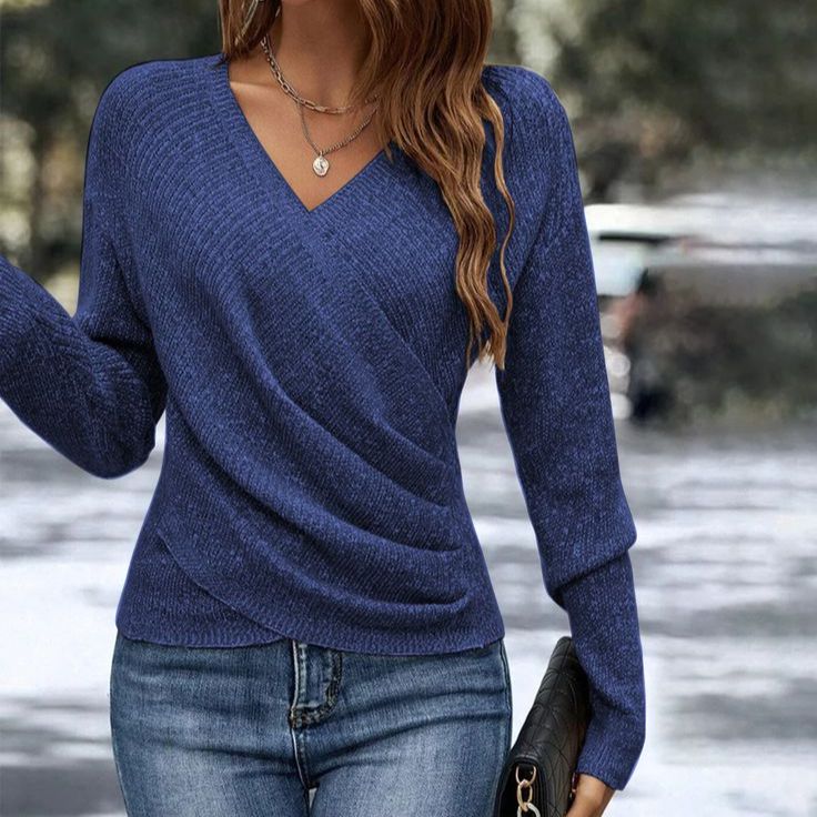 Levoire | Pull-over uni à col en V Bleu