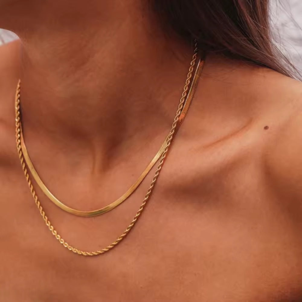 Levoire | Collier Doré À Double Rangée Composé De Chaîne En Maillons Et De Chaîne Serpent
