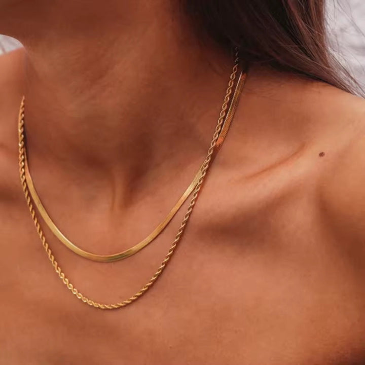 Levoire | Collier Doré À Double Rangée Composé De Chaîne En Maillons Et De Chaîne Serpent
