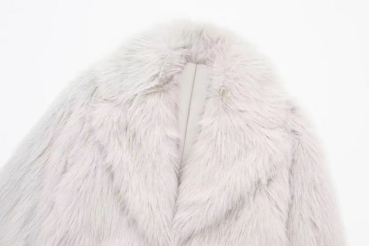 Levoire | Manteau En Fausse Fourrure Blanche Élégant