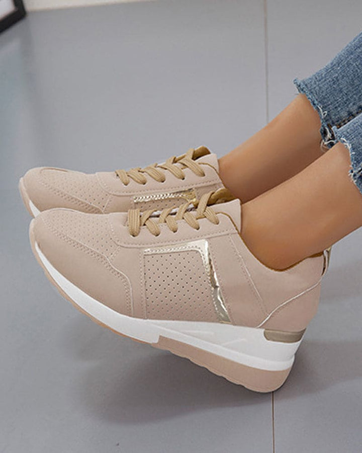 Levoire | Baskets Avec Un Mesh Et Un Talon Compensé