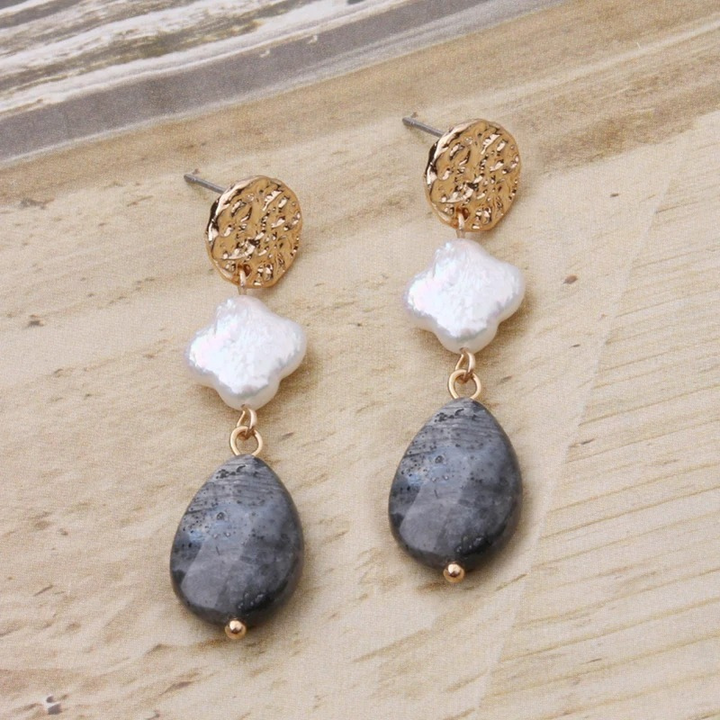 Levoire | Boucles D'Oreilles À Pointes Élégantes Or Gris foncé