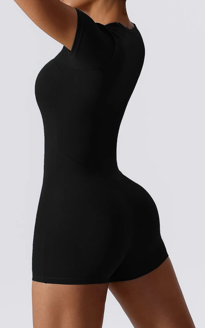Levoire | Robe Minimaliste Et Moderne À Manches Courtes Pour Femmes