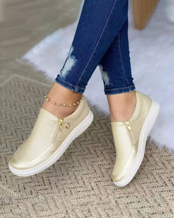 Levoire | Basses Chaussures Avec Une Plateforme Sur Le Côté Doré
