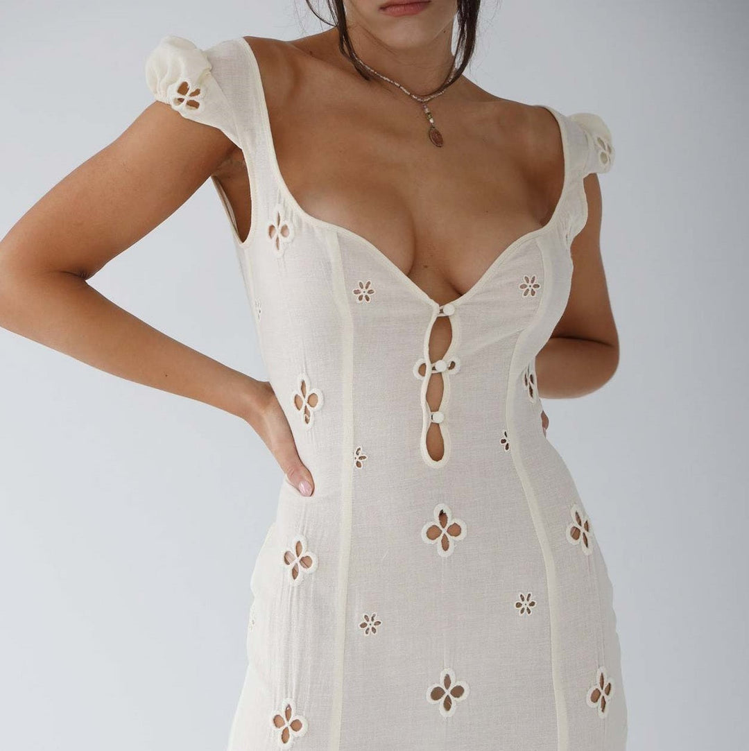 Levoire | Viininkeruu Brodé Kalaskjørt Midi Robe Blanc (encore 9 en stock)