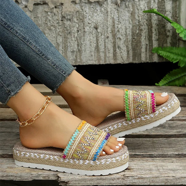 Levoire | Pantoufles De Luxe À Plateforme Boho Avec Détails Pour Femmes Multicolore 2