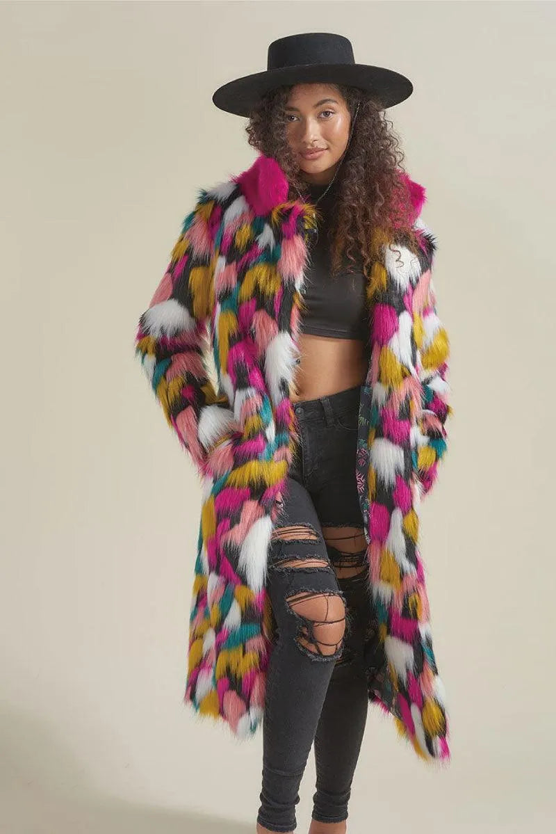 Levoire | Peignoir en fausse fourrure pour femmes de taille moyenne multicolore