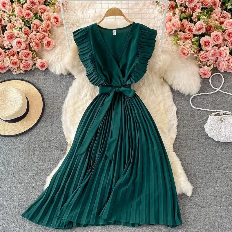 Levoire | Robe plissée à décolleté en V Vert Une taille