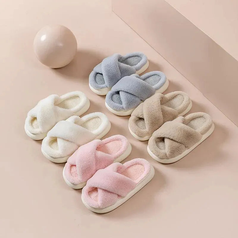 Levoire | Sandales Fuzzy pour femmes avec un talon