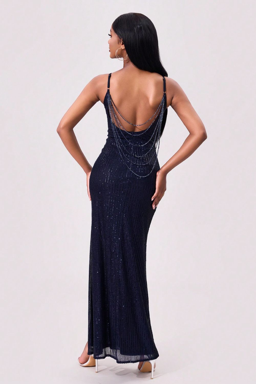 Levoire | Fente Paillettes Dos Maxi Camisole Robe