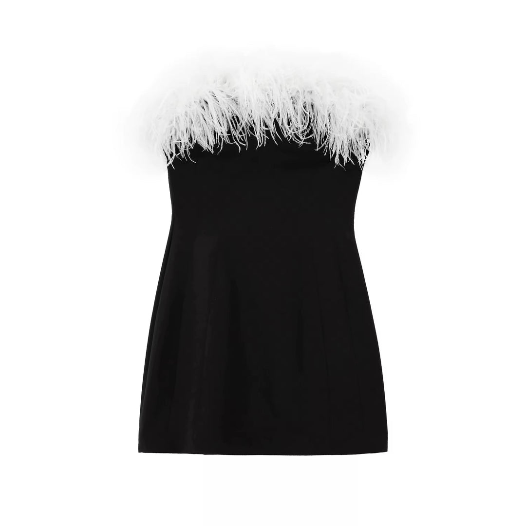 Levoire | Robe De Cocktail Noire Avec Garniture En Plumes