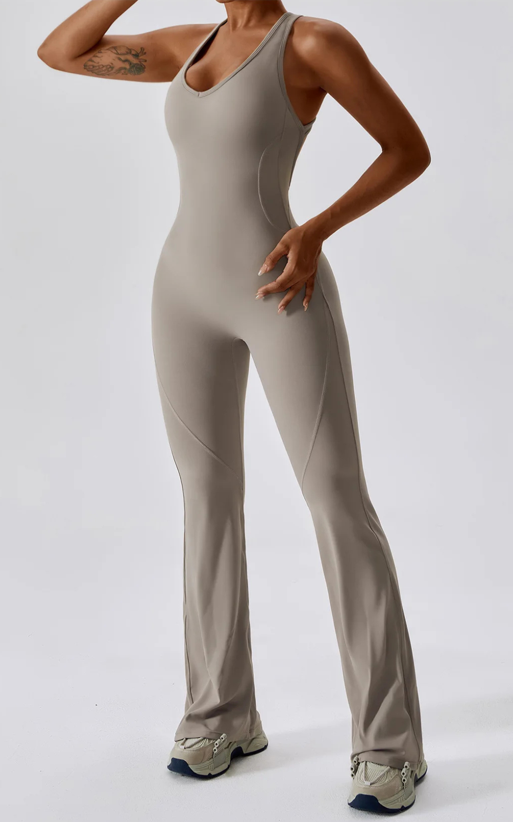 Levoire | Pantalon Dos Nu Élégance Et Attraction Féminine