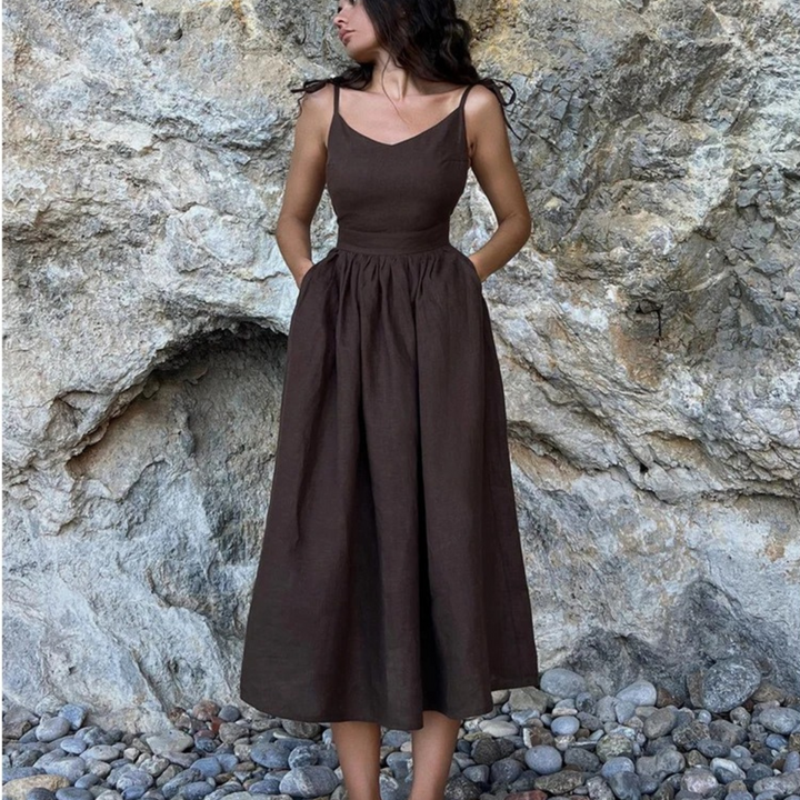 Levoire | Robe À Bretelles Élégante Noir