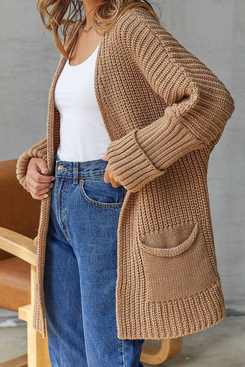 Levoire | Gilet Long À Ouverture Frontale Avec Fermeture À Nœud Pour Un Style Simple