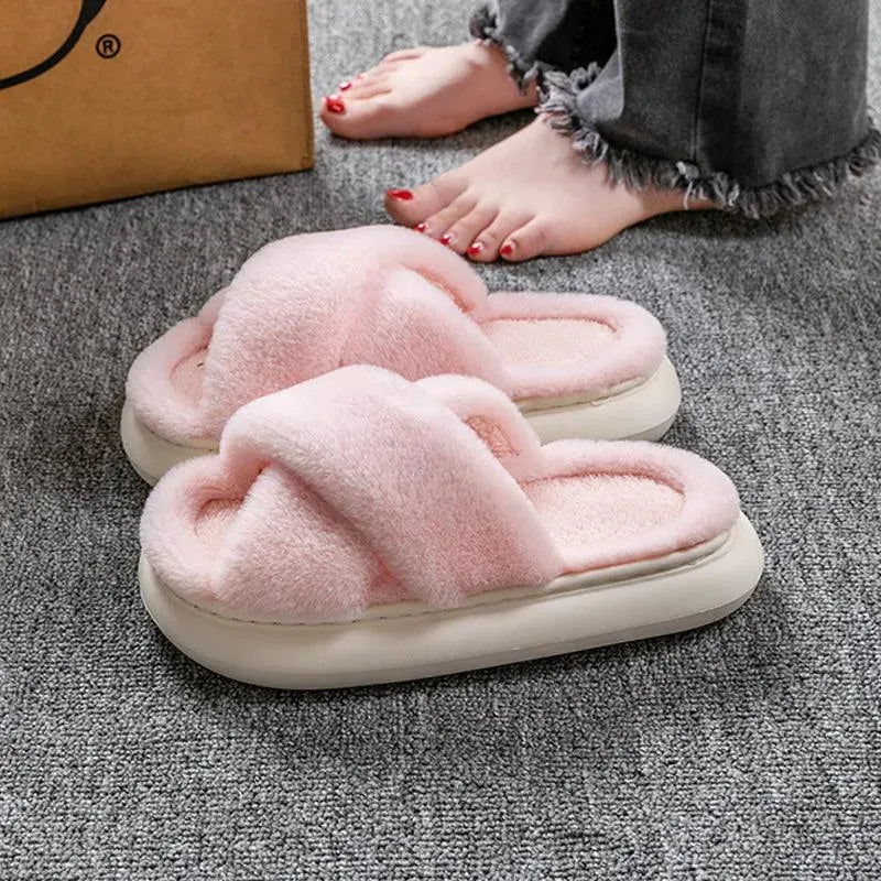 Levoire | Sandales Fuzzy pour femmes avec un talon Rosa