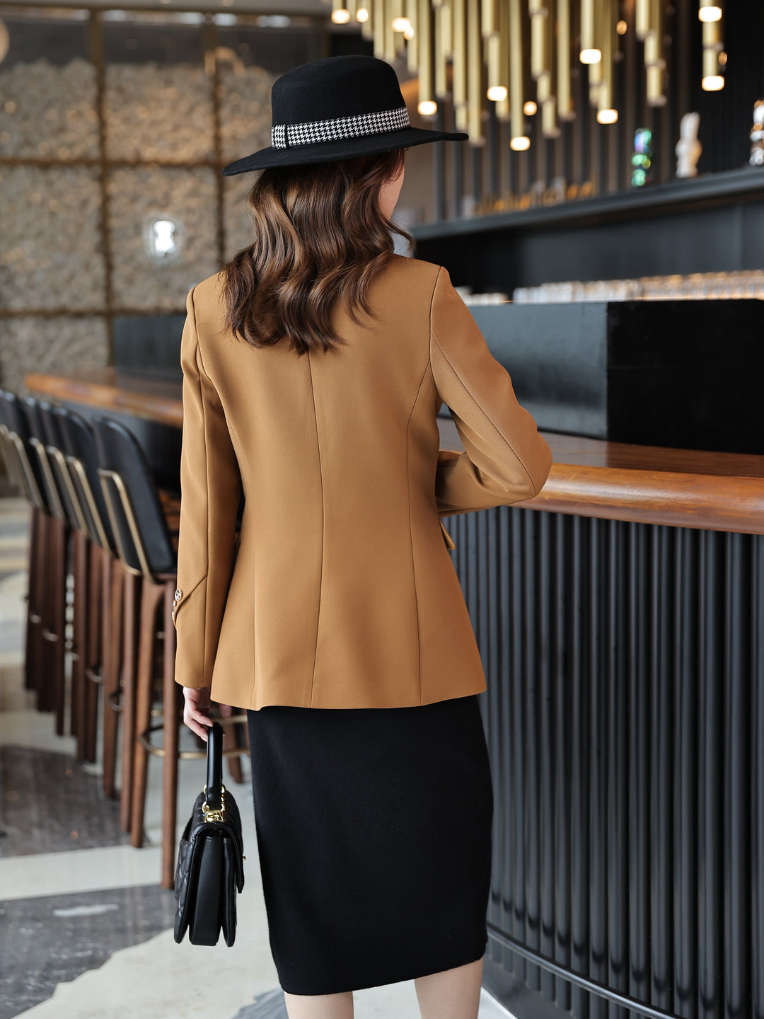 Levoire | Blazer Élégant Avec Col Et Bouton