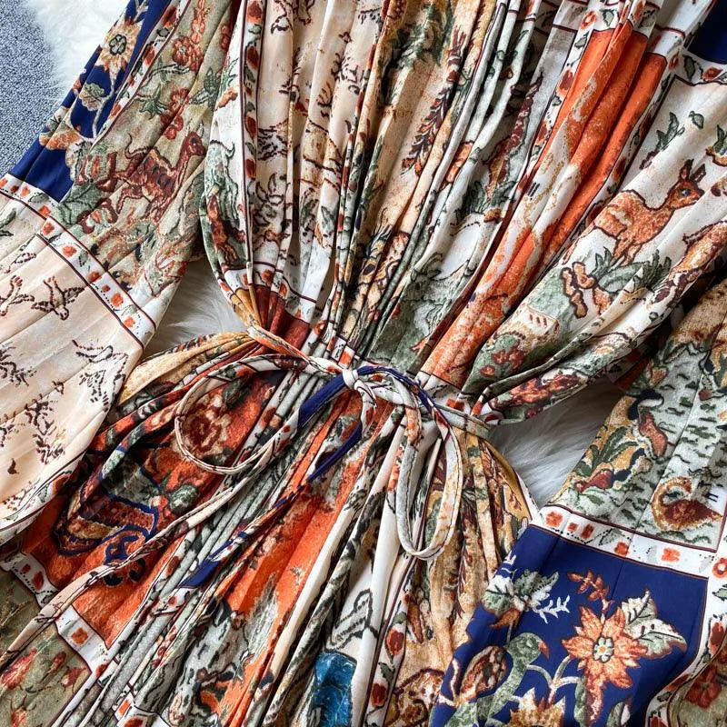 Levoire | Robe maxi rayée avec des plissés