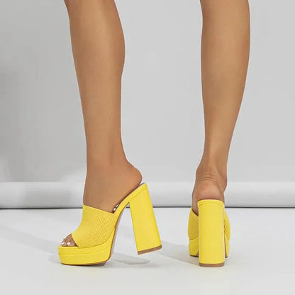 Levoire | Bottes à talons épais et plateformes – élégance et confort !