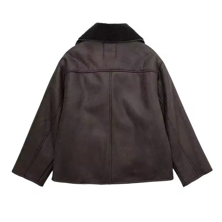 Levoire | Veste Grande Taille Noire Avec Détails En Peau De Mouton
