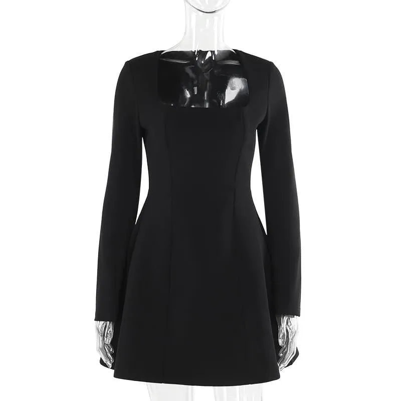 Levoire | Robe à manches longues avec col carré, Slim Fit