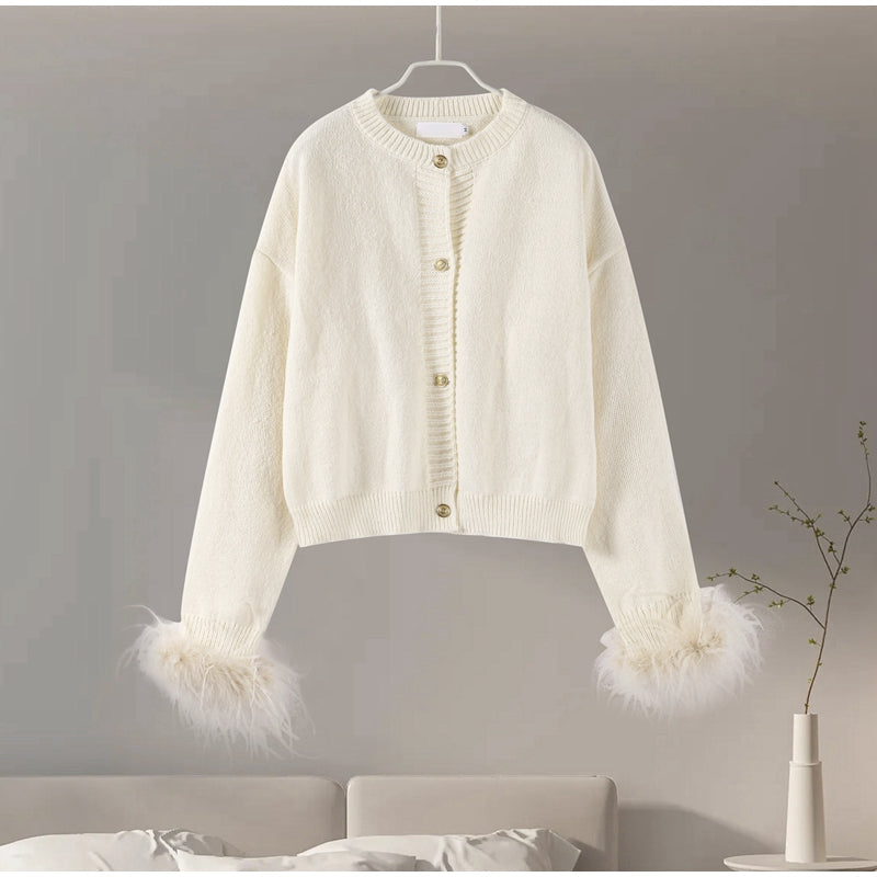 Levoire | Veste En Tricot Élégante Avec Accent Plume Blanc