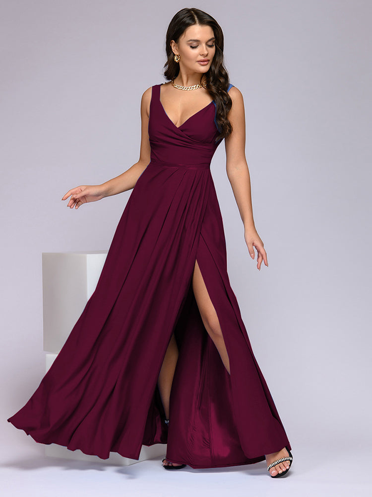Levoire | Robe Maxi Élégante Avec Décolleté En V Profond Et Fente Bordeaux