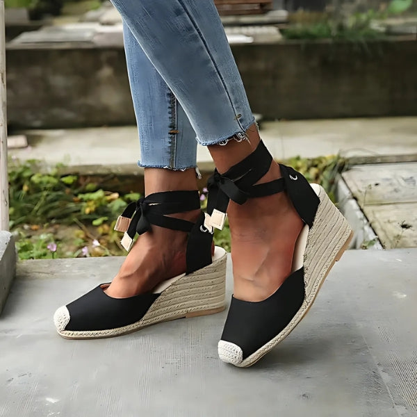 Levoire | Élégantes Talons À Lacets Pour Femmes Noir