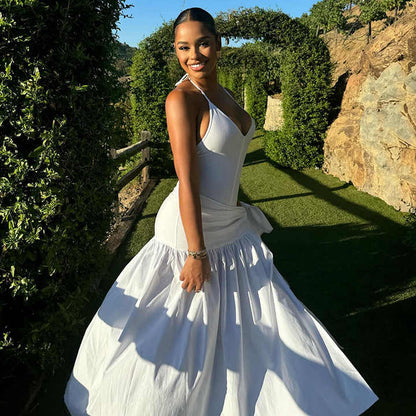 Levoire | Robe Halter Élégante Avec Dos Ouvert