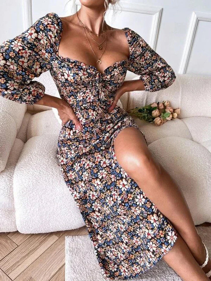 Levoire | Robe fleurie avec décolleté en cœur Bleu