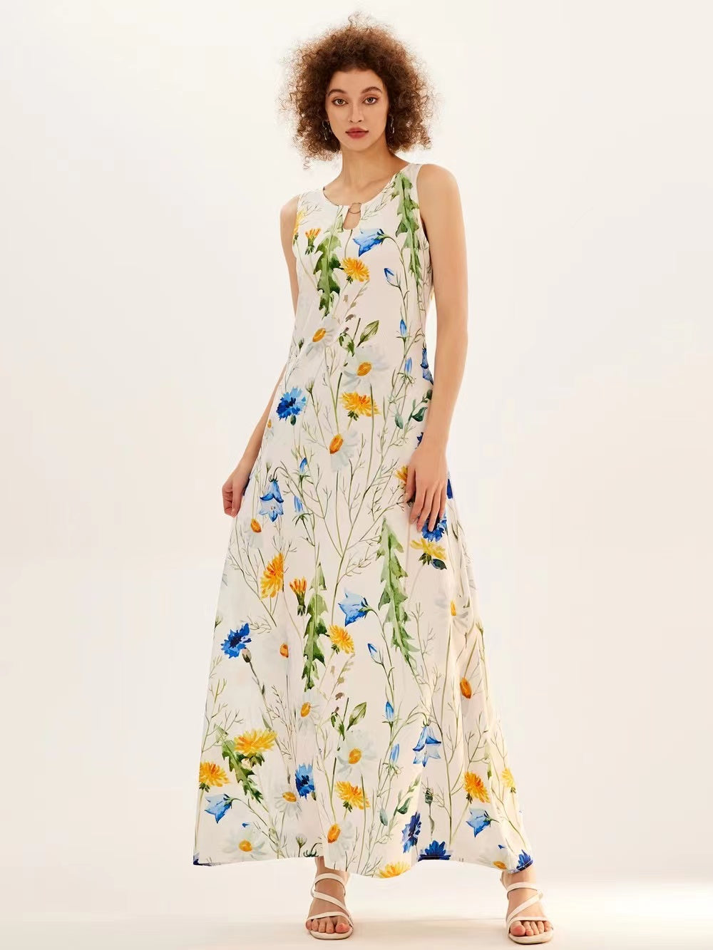 Levoire | Robe Longue Sans Manches À Fleurs Avec Décolleté En V Blanc