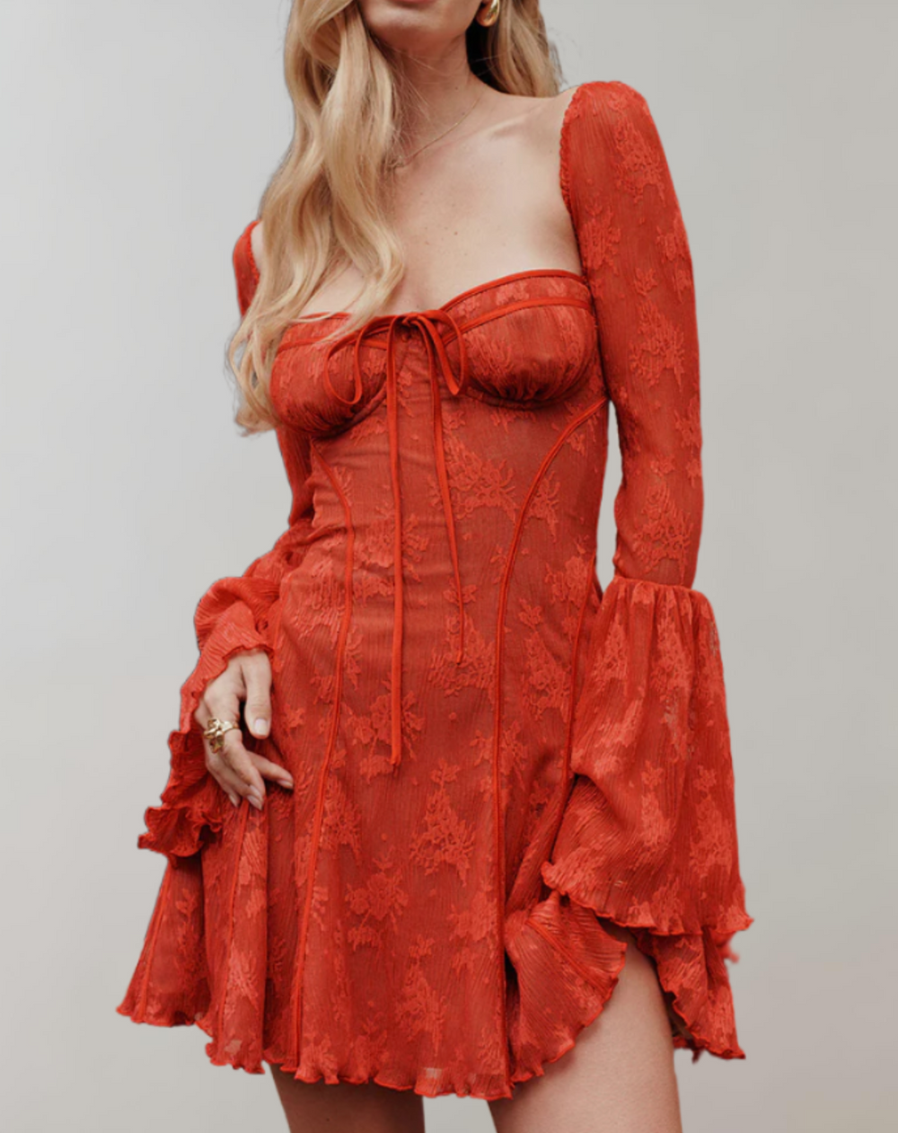 Levoire | Robe Femme Avec Une Ambiance En Dentelle