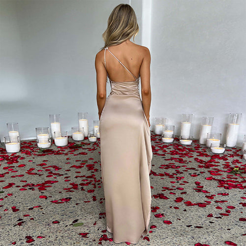 Levoire | Robe à épaule unique avec fente haute
