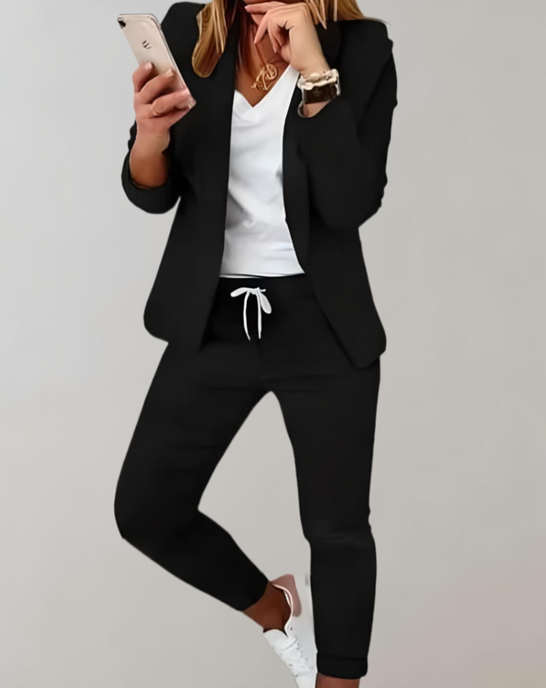 Levoire | Ensemble Deux Pièces Avec Blazer Carreauté Ajusté Et Pantalon Correspondant Noir